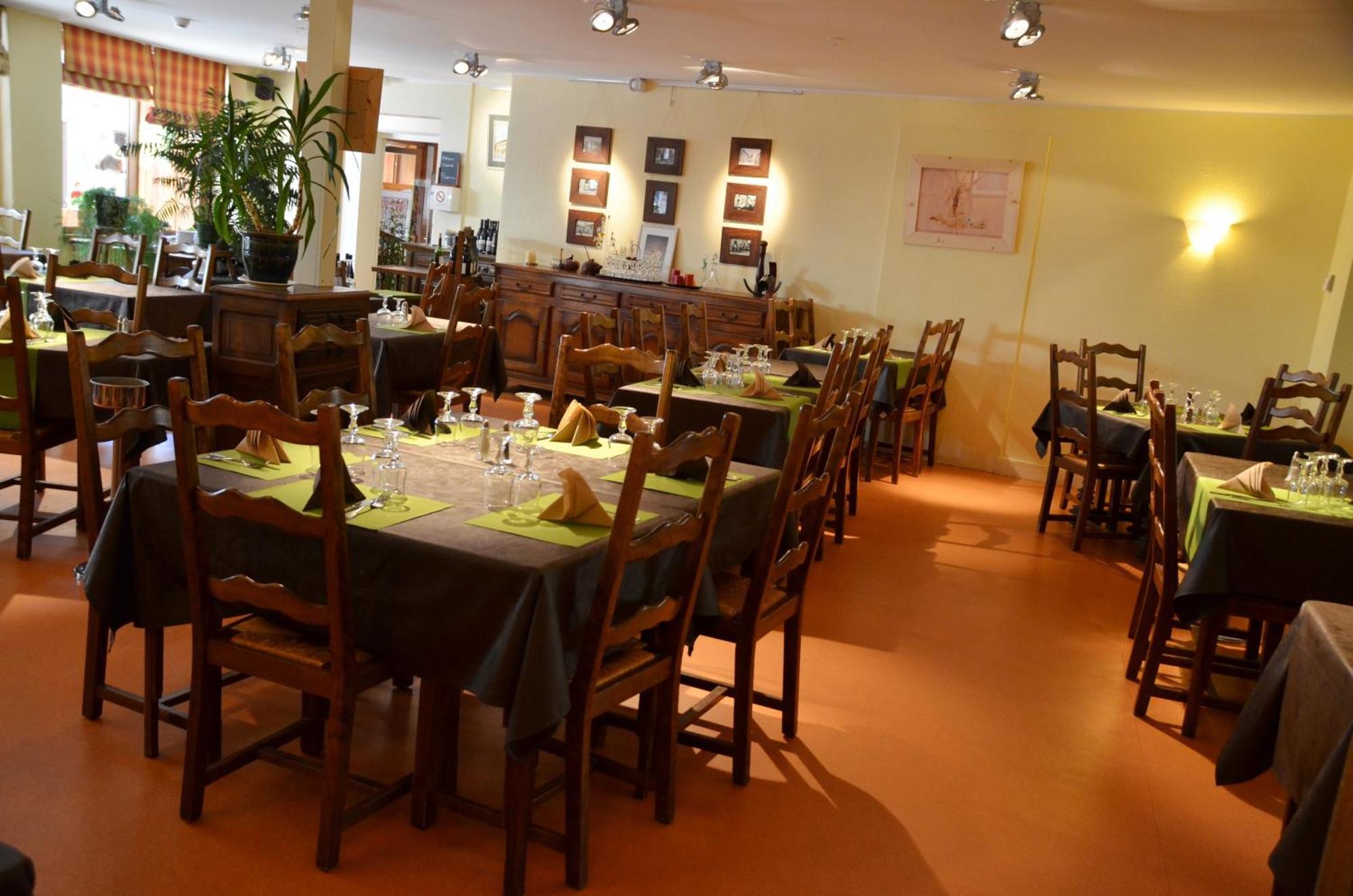 Hotel De France Le Bessat エクステリア 写真